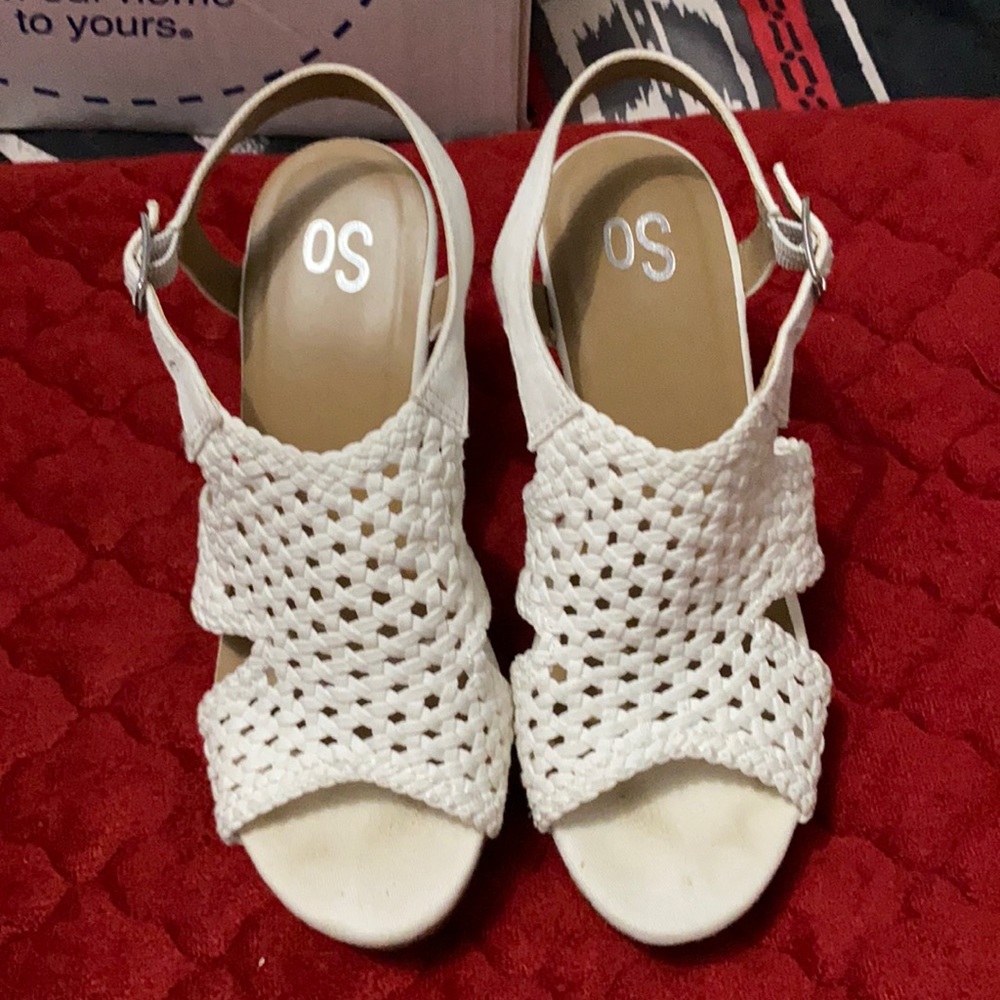 Off white wedges/sandals